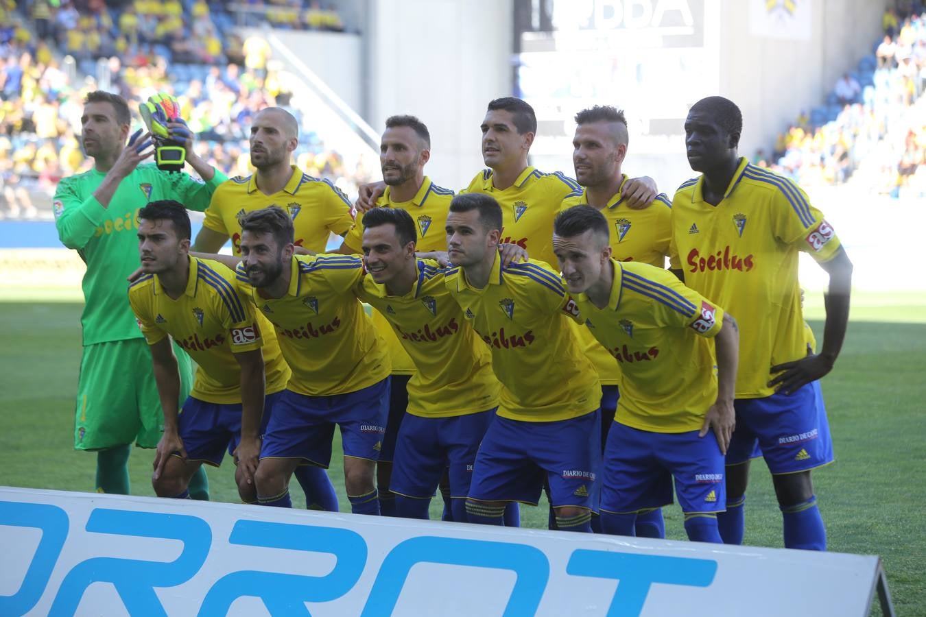 El Cádiz CF-Nàstic, en imágenes