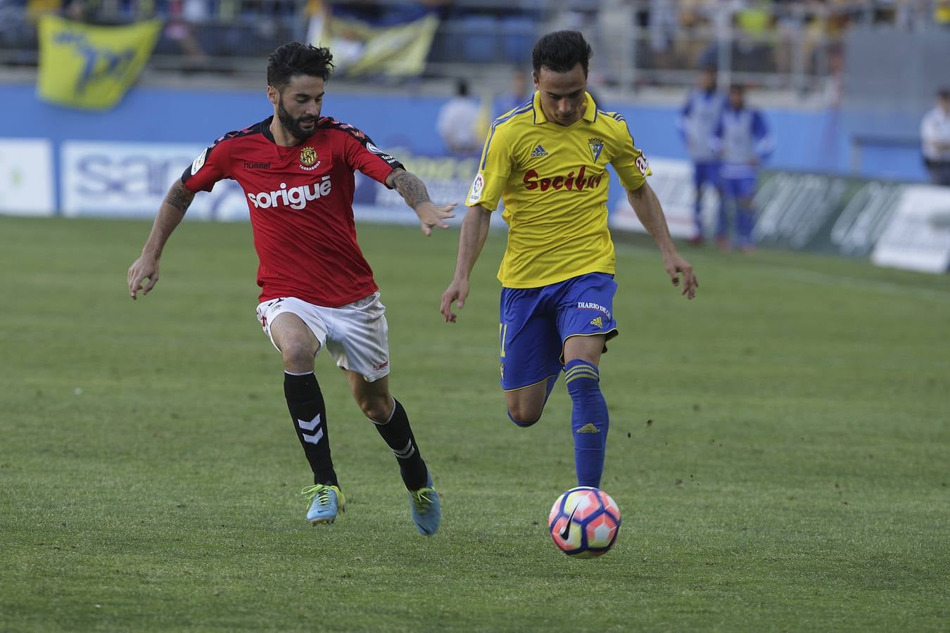 El Cádiz CF-Nàstic, en imágenes