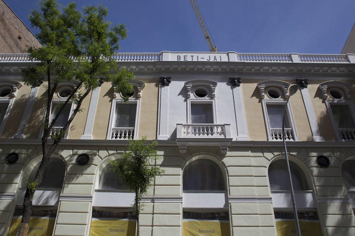 Así avanza la reforma del frontón Beti-Jai