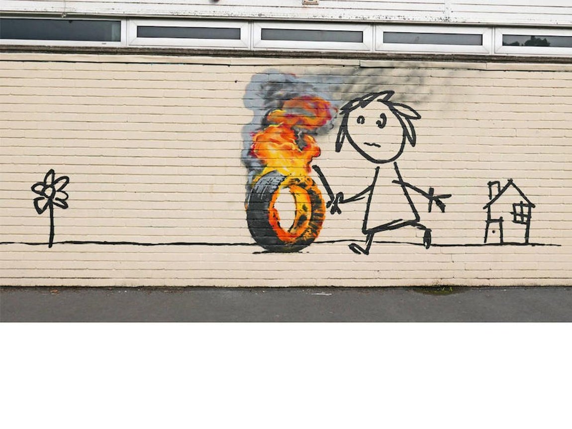 Edificio Banksy en una escuela. Los niños de la escuela Bridge Farm de Bristol decidió poner el nombre del artista a uno de sus edificios, y él les regaló este mural  en junio de 2016