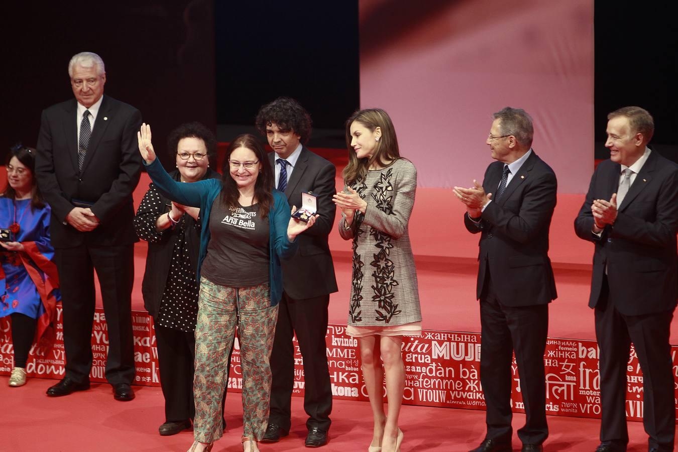 La visita de la Reina a Sevilla por el Día Mundial de la Cruz Roja, en imágenes