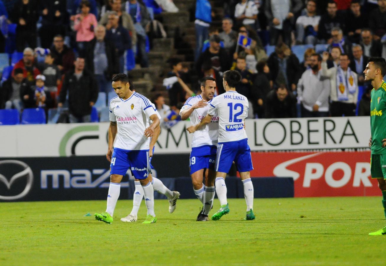 Fotos: Las imágenes del partido Real Zaragoza - Cádiz CF