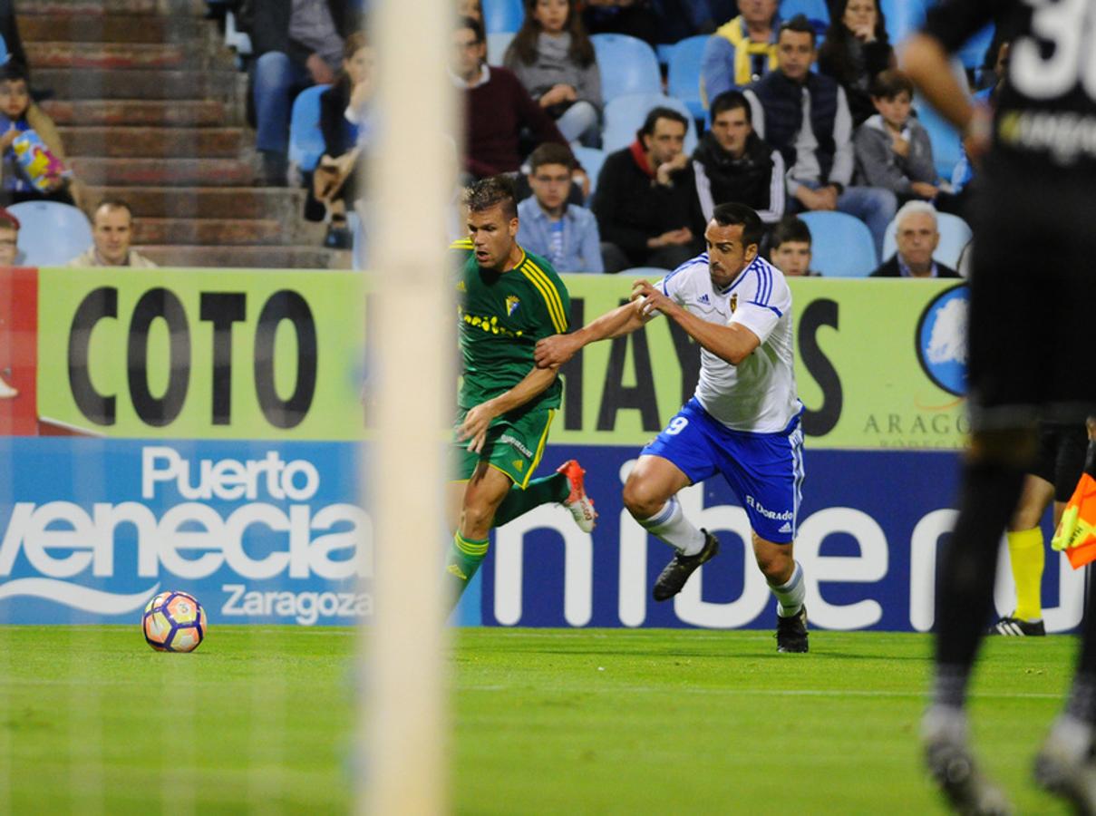 Fotos: Las imágenes del partido Real Zaragoza - Cádiz CF