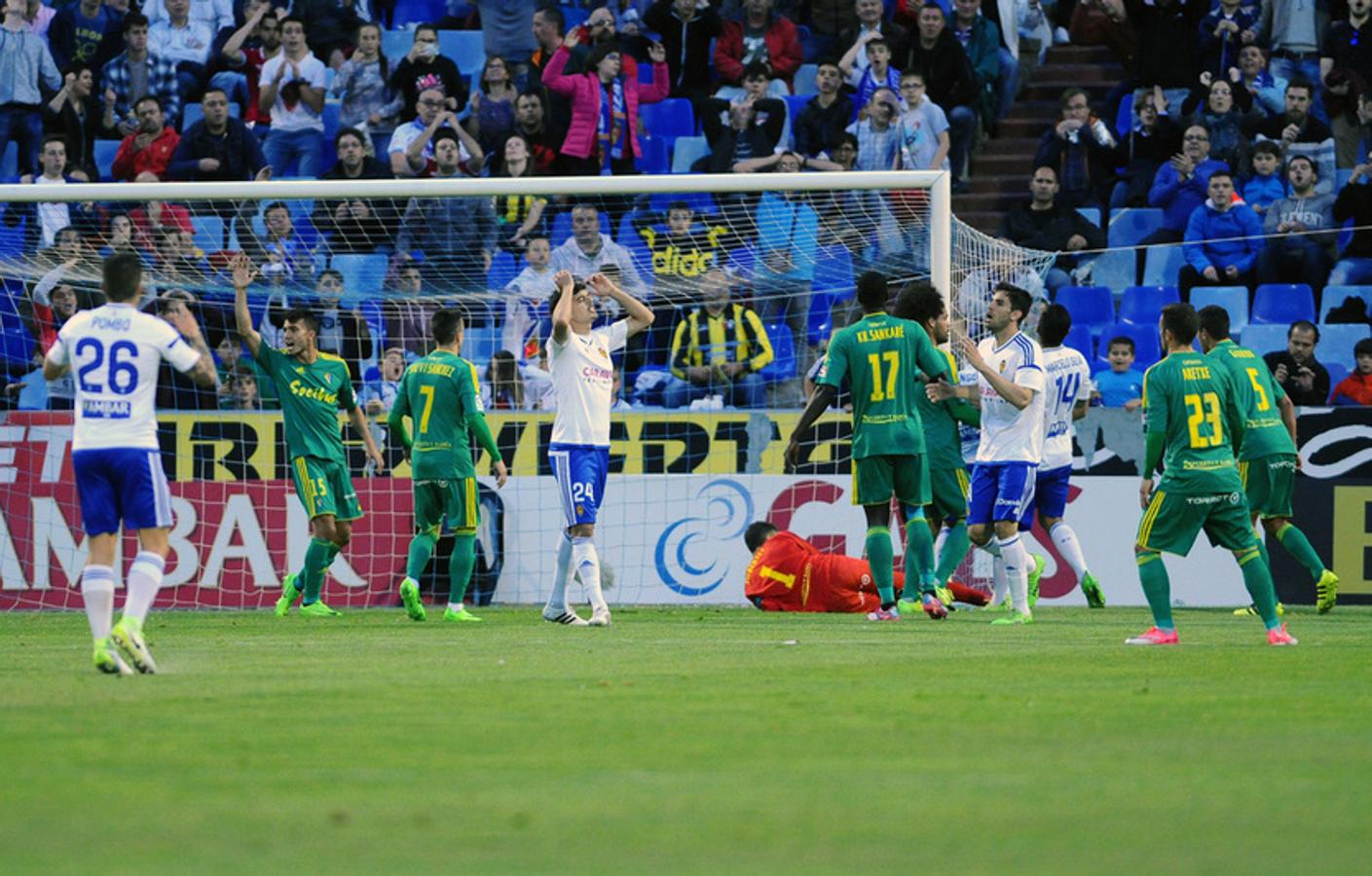 Fotos: Las imágenes del partido Real Zaragoza - Cádiz CF