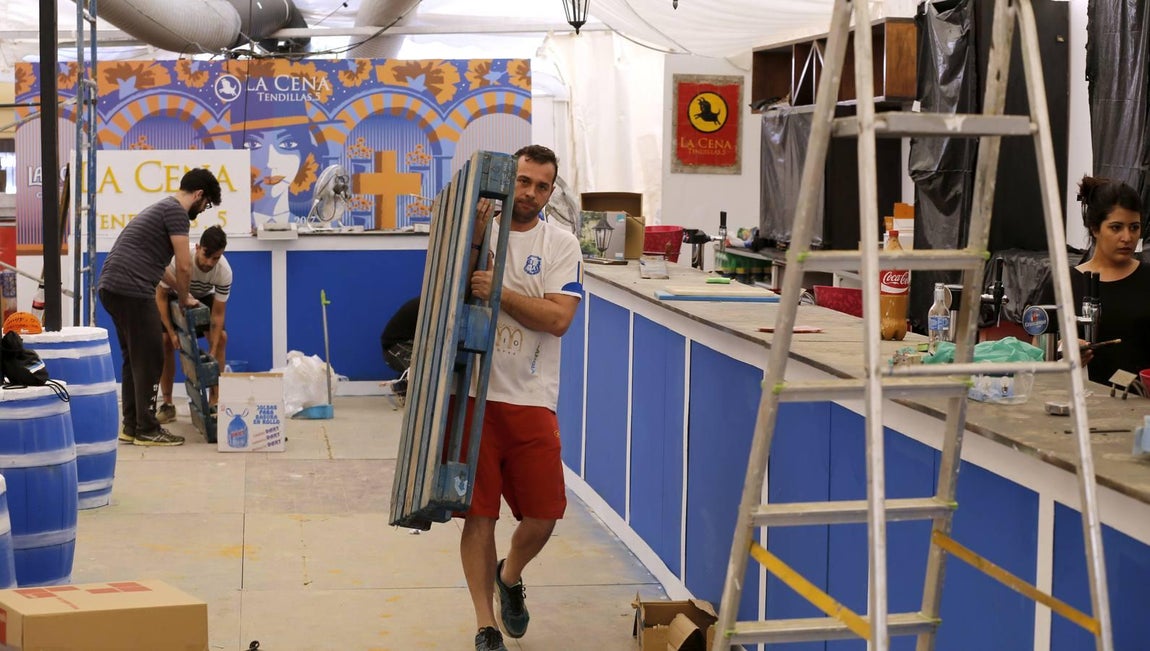 Los últimos preparativos de la Feria de Córdoba 2017, en imágenes