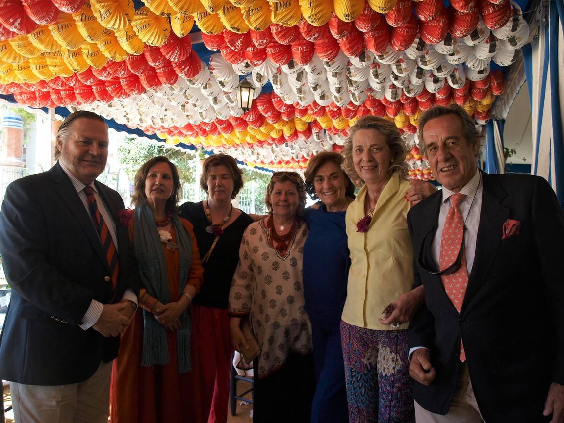 Miguel Gracia, Inma Delage, Gabriela Aranda, Avelina Requejo, Riky Velarde, Lucía Velasco y José Manuel Núñez. 