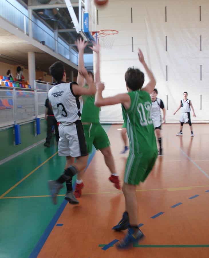 En imágenes: Los dos últimos partidos de la liga de baloncesto; Claret A vs El Prado y Safa vs Santa María del Yermo