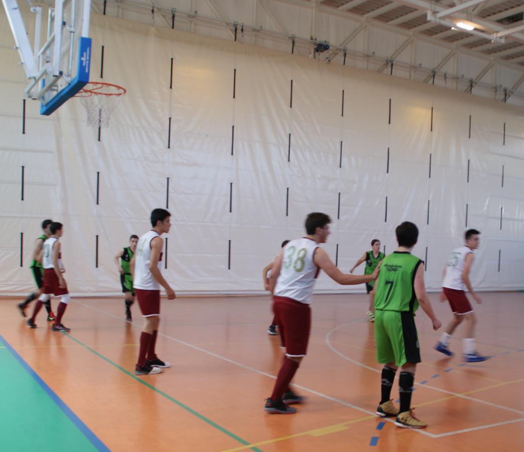 En imágenes: Los dos últimos partidos de la liga de baloncesto; Claret A vs El Prado y Safa vs Santa María del Yermo