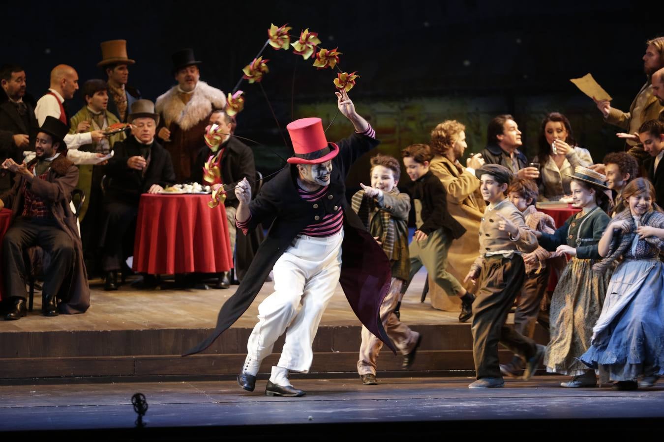 «La Bohème» cierra la temporada de ópera en el Maestranza