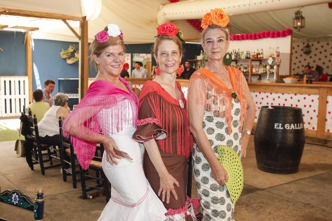 El ambiente en las casetas de la Feria de Córdoba, en imágenes