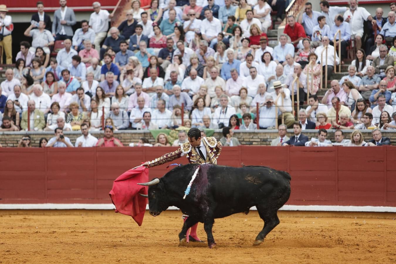 La corrida de Morante, Manzanares y Roca Rey, en imágenes