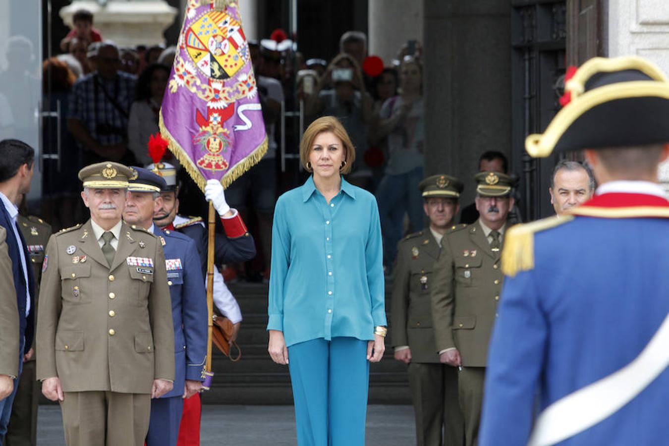 El relevo de guardia del Alcázar, en imágenes