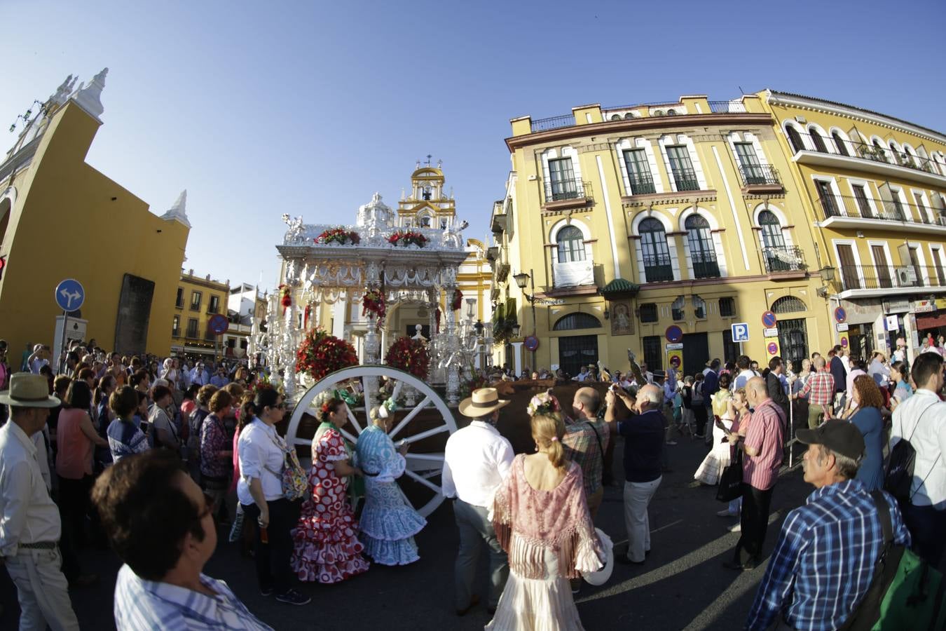 La Hermandad del Rocío de la Macarena ya está en camino