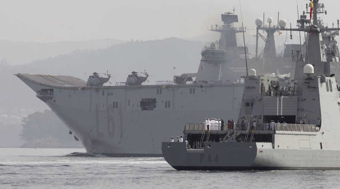 La fecha exacta en la que el ministro José Patiño Rosales creó la Escuela de Guardamarinas fue el 15 de abril de 1717, pero la celebración se ha trasladado a este 2 de junio para hacerla coincidir con el aniversario de la abdicación. 