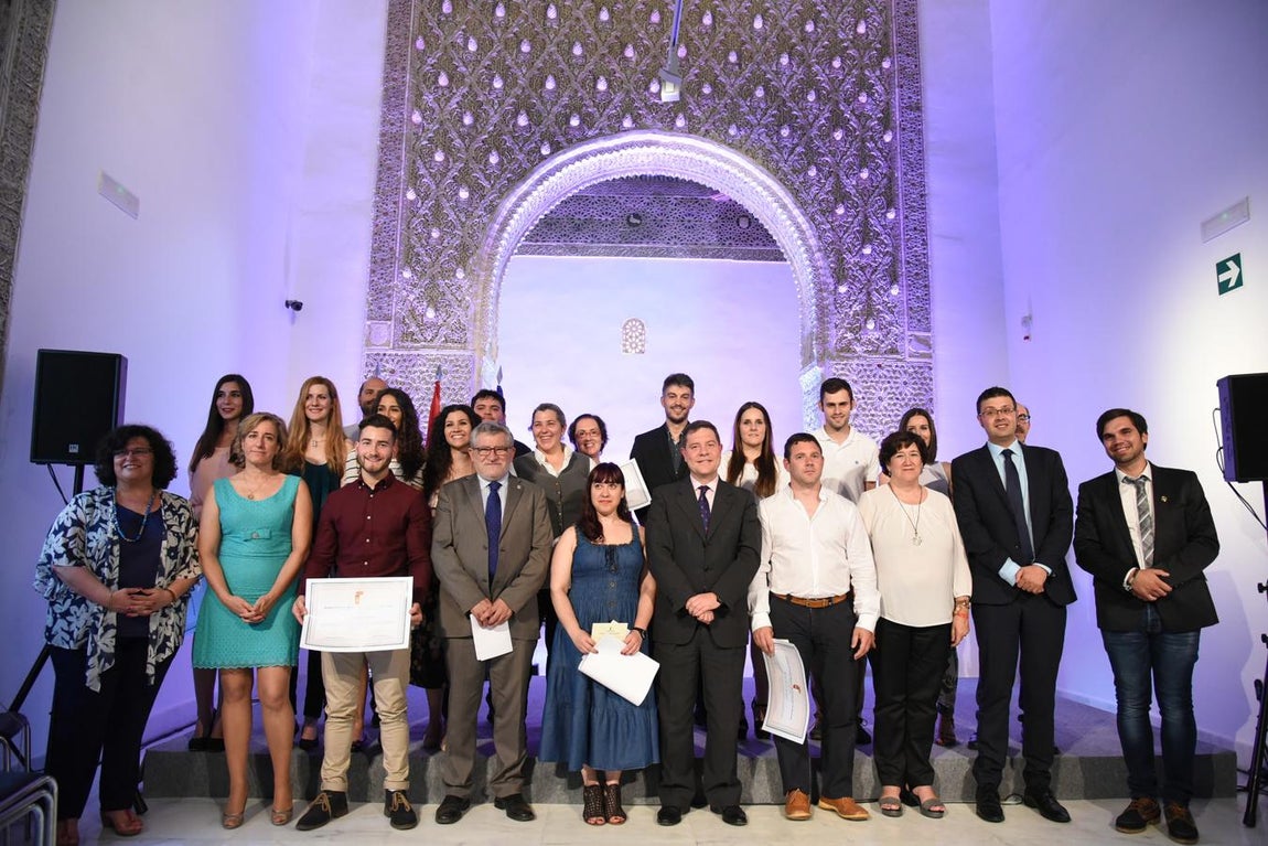 La entrega de premios extraordinarios de Formación Profesinol, en imágenes