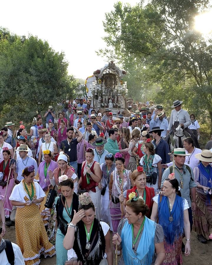 El paso del Vado del Quema de Triana, Sevilla Sur y Sevilla