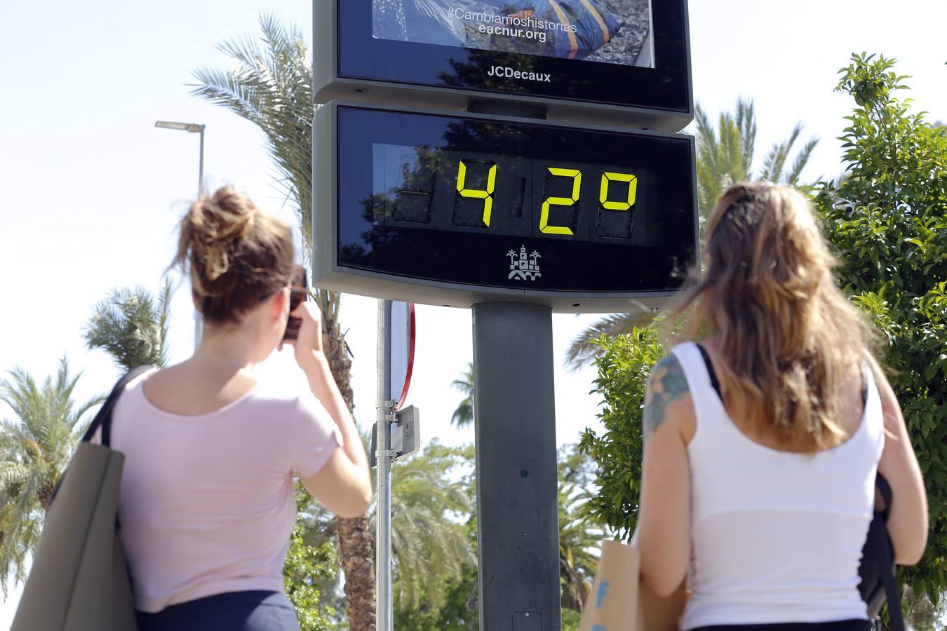 Las mejores imágenes de una dura jornada de calor en Córdoba