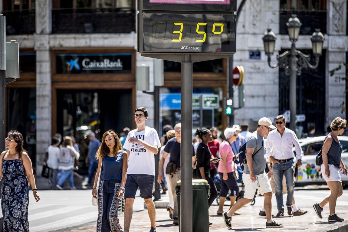 El tiempo en Valencia: las imágenes de la ola de calor. 