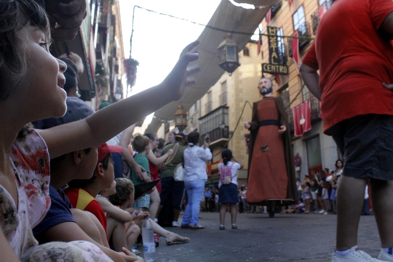 El desfile de la Tarasca por las calles