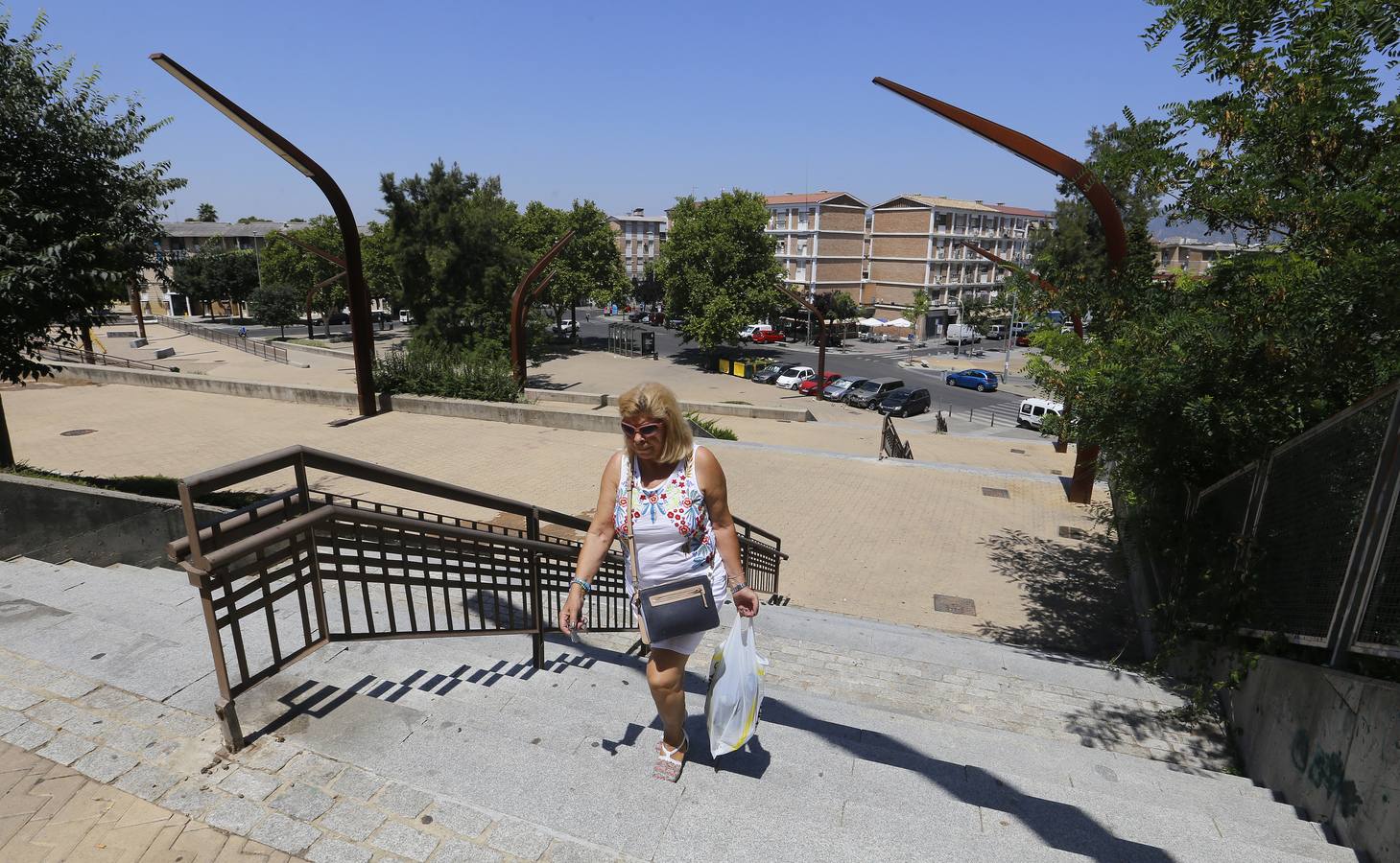 En imágenes, un día por el distrito Sur, el quinto barrio más pobre de España