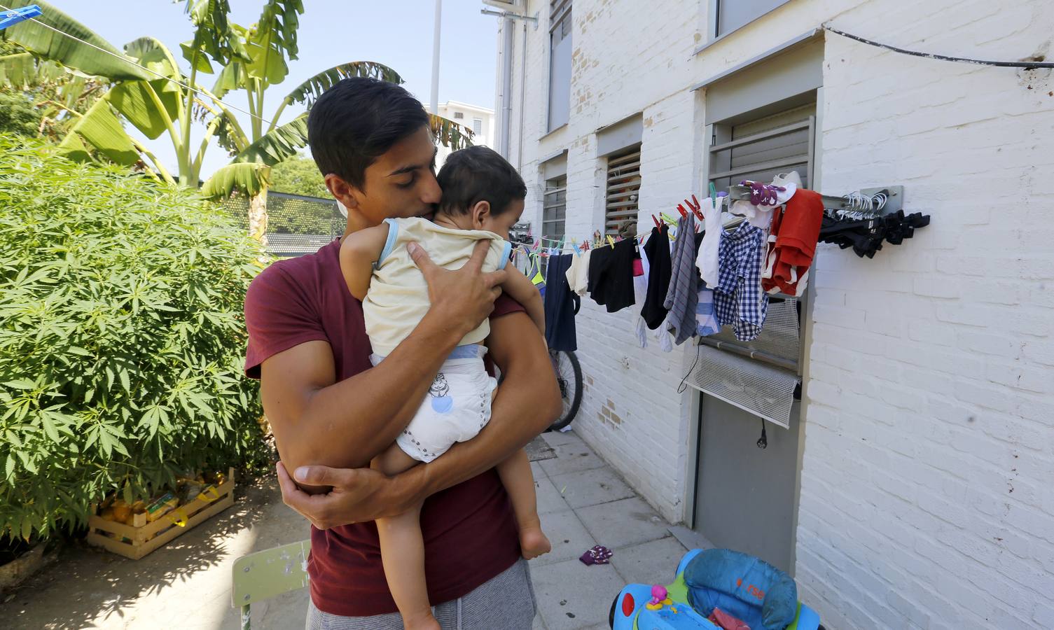 En imágenes, un día por el distrito Sur, el quinto barrio más pobre de España