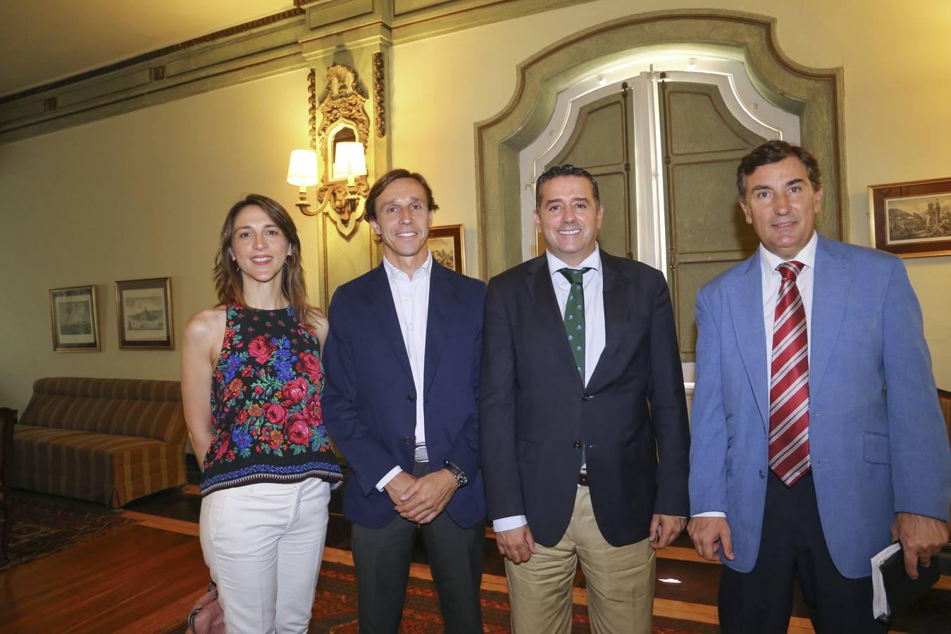 Carmen Esquivias Onrubia, Alejandro Morales Conde, Álvaro Alés Ojeda y Juan Peinado Guitart