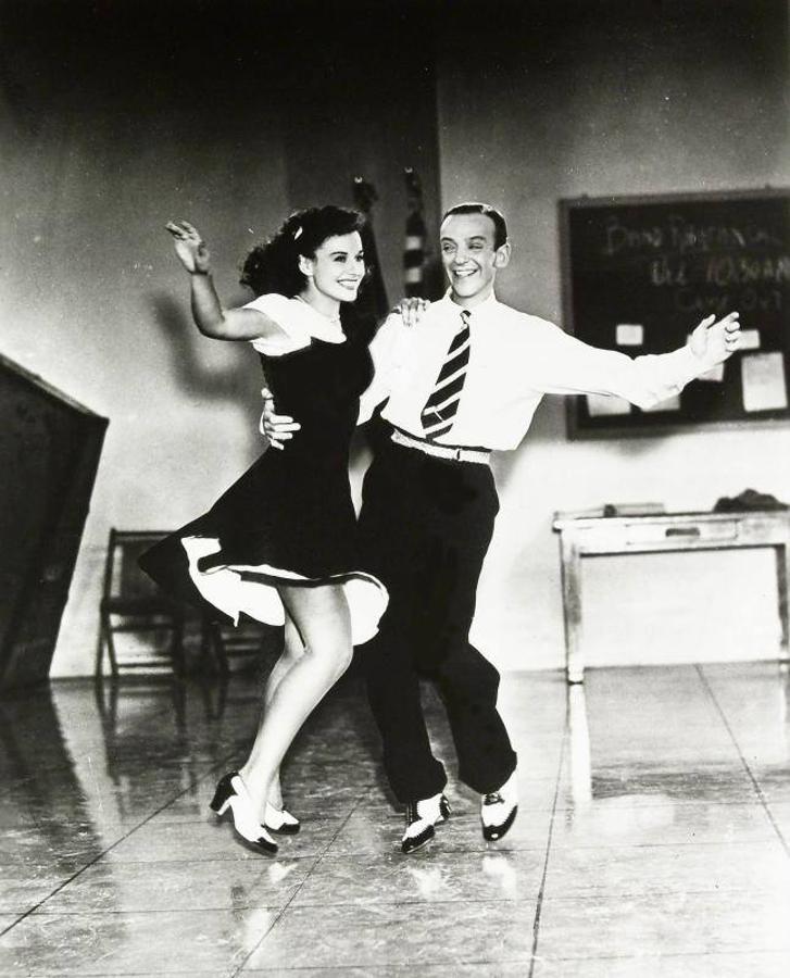 Fred Astaire y Paulette Godard en «Al fin solos»