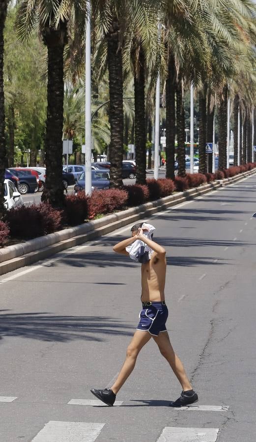 En imágenes, un día por el distrito Sur, el quinto barrio más pobre de España