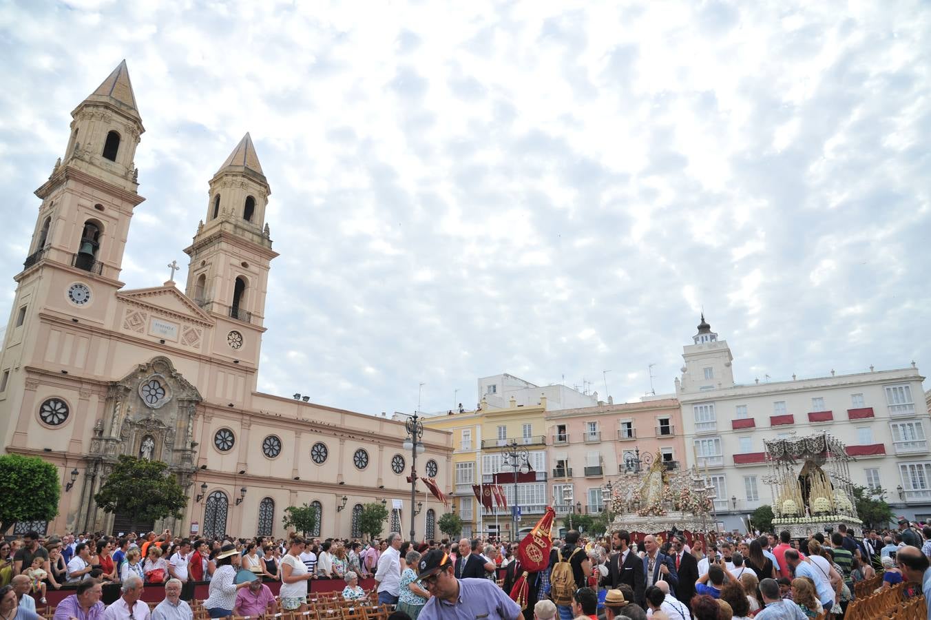 Las mejores imágenes de la Magna de Cádiz