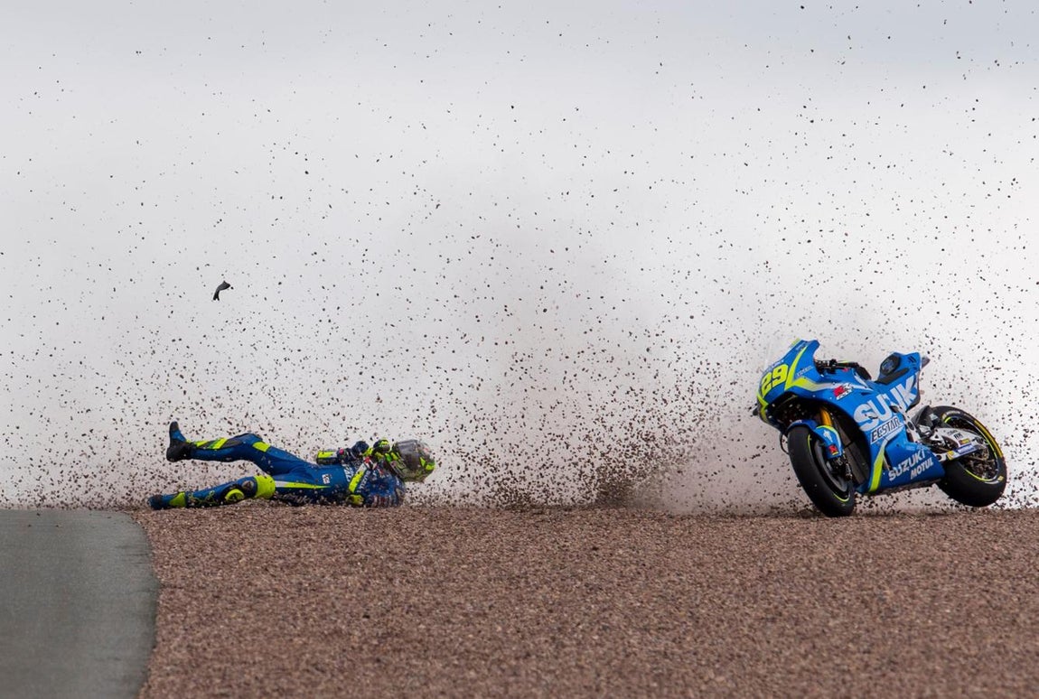 Dura caída de Iannone en Sachsenring