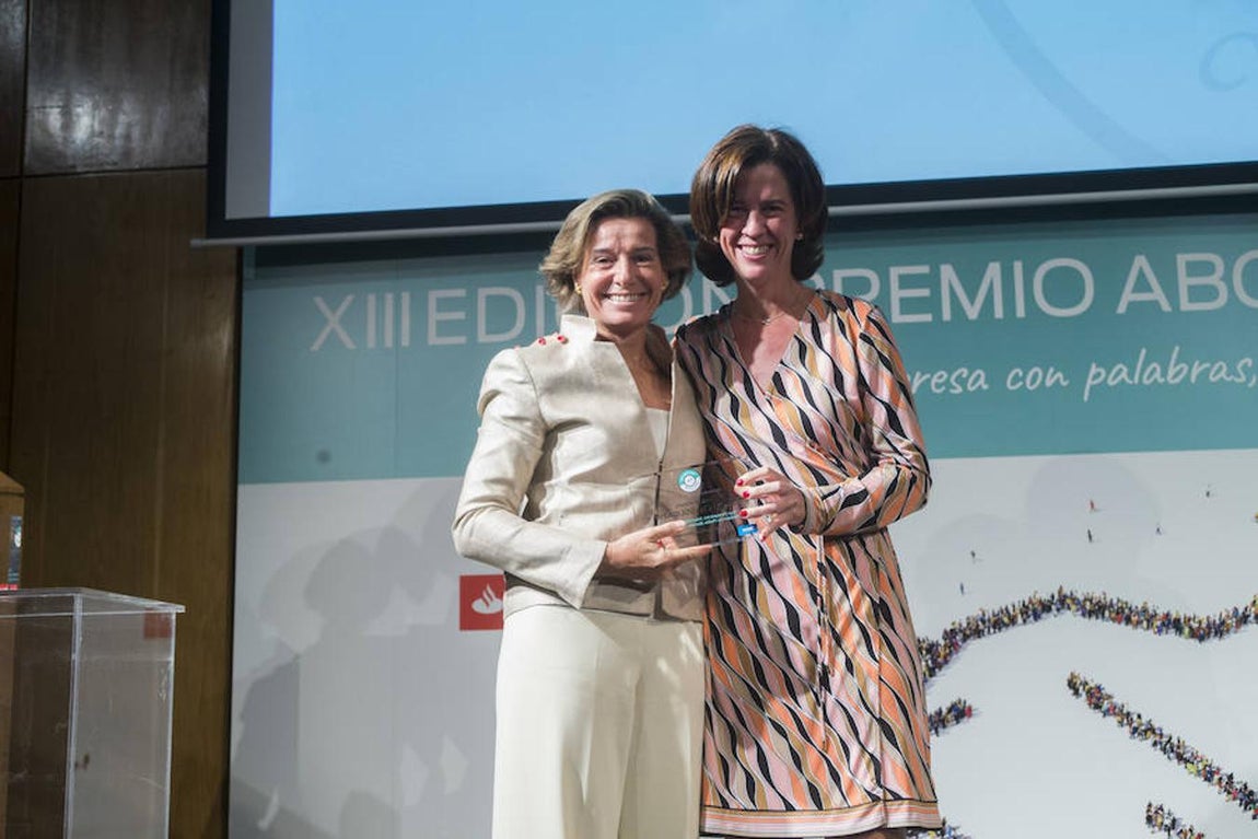 Las mejores imágenes de la gala de entrega de los Premios ABC Solidario. 