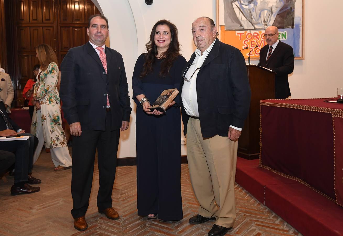 Entrega de trofeos de la Exhibición de Enganches de la Feria de Abril (Ii)