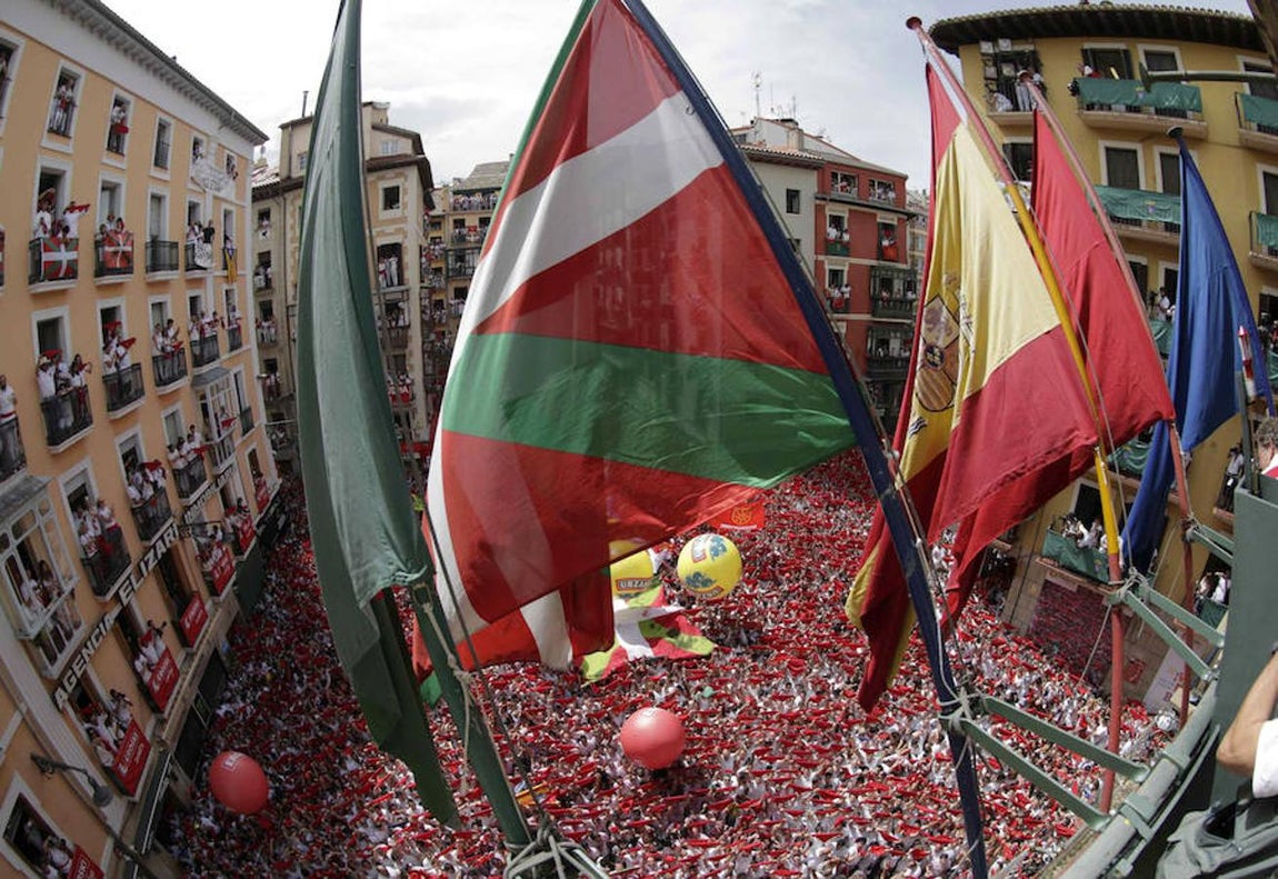 Vistas desde el balcón del Ayuntamiento de Pamplona. 