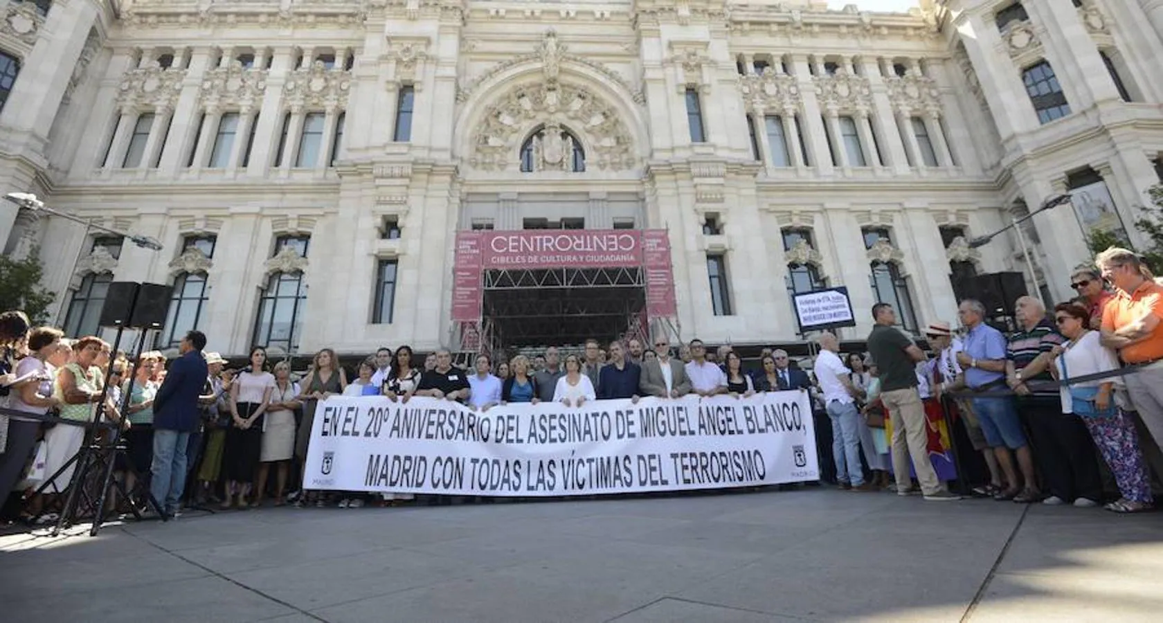 Acto del Ayuntamiento de Madrid en homenaje a Miguel Ángel Blanco y a todas las víctimas del terrorismo. 