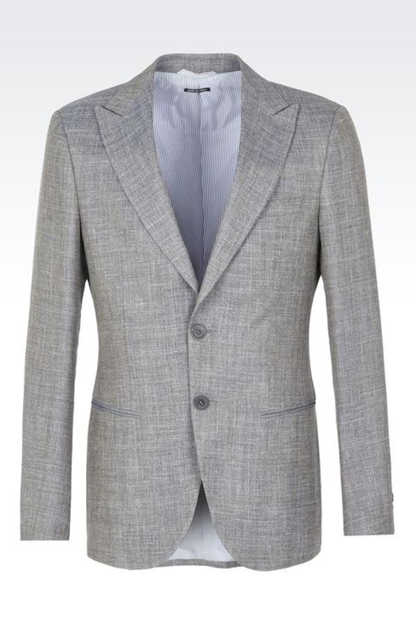 Americana en color gris (870€)