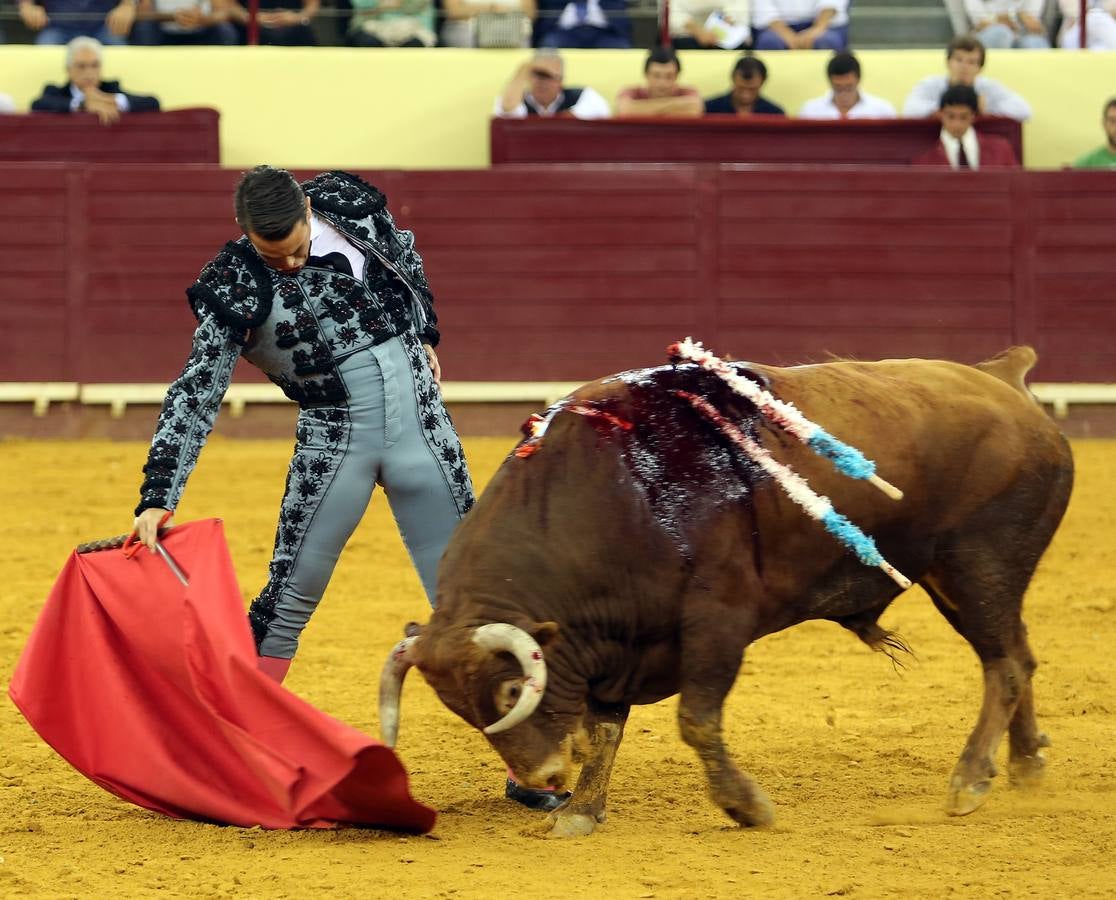 Imágenes de la triunfal presentación de Manzanares en Lisboa