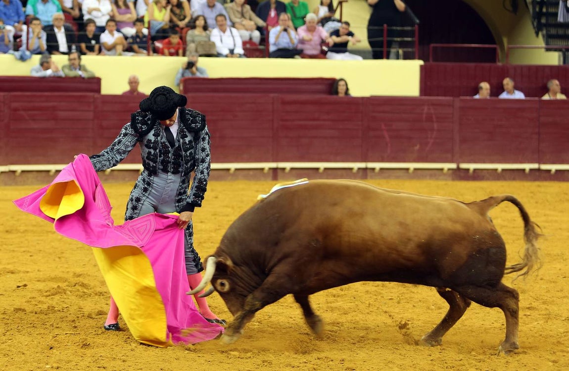 Imágenes de la triunfal presentación de Manzanares en Lisboa