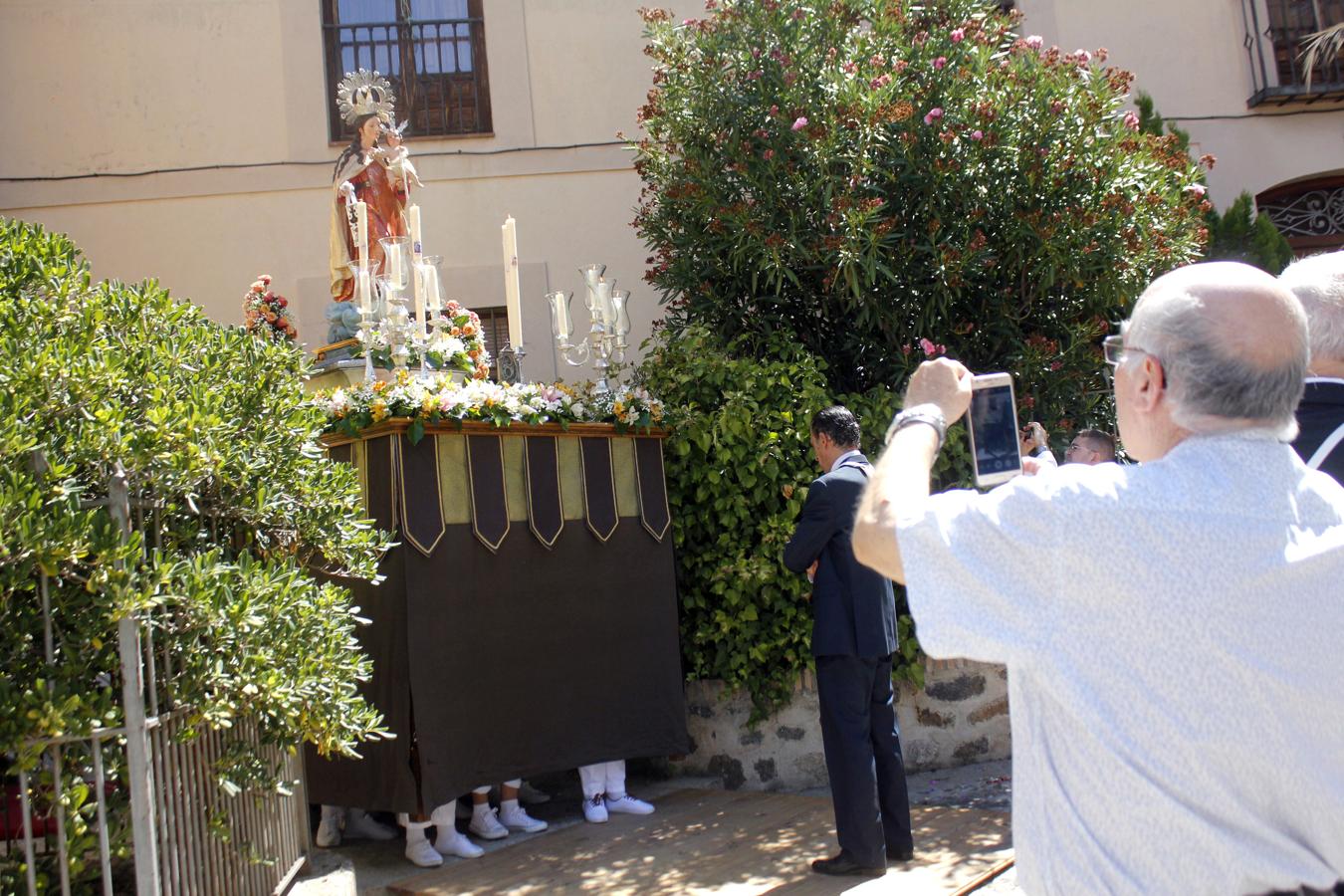 La Virgen del Carmen, en procesión por Toledo