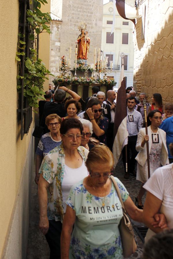 La Virgen del Carmen, en procesión por Toledo