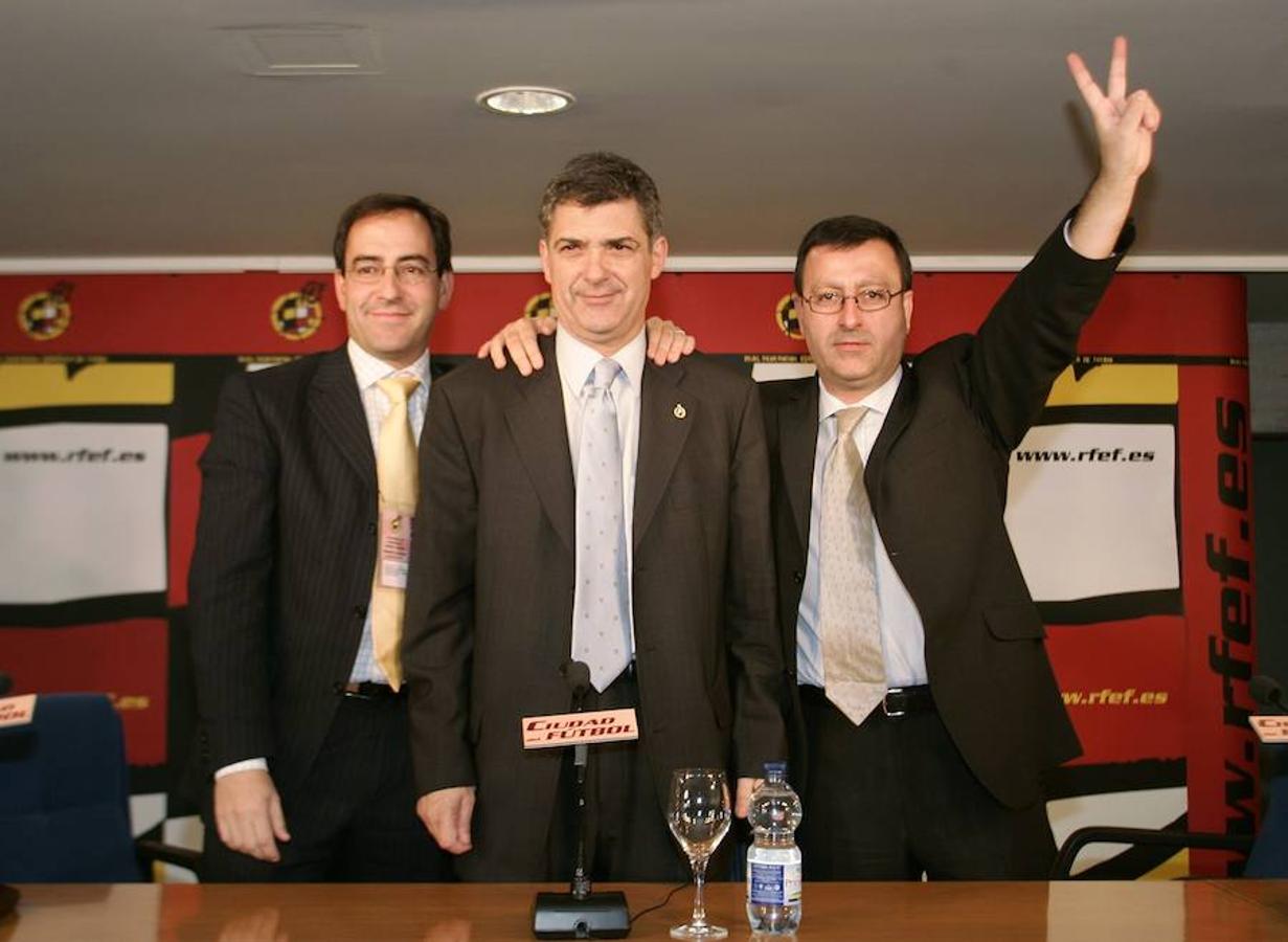 Villar vuelve a ser elegido presdente de la FEF el 24 de noviembre de 2004.
