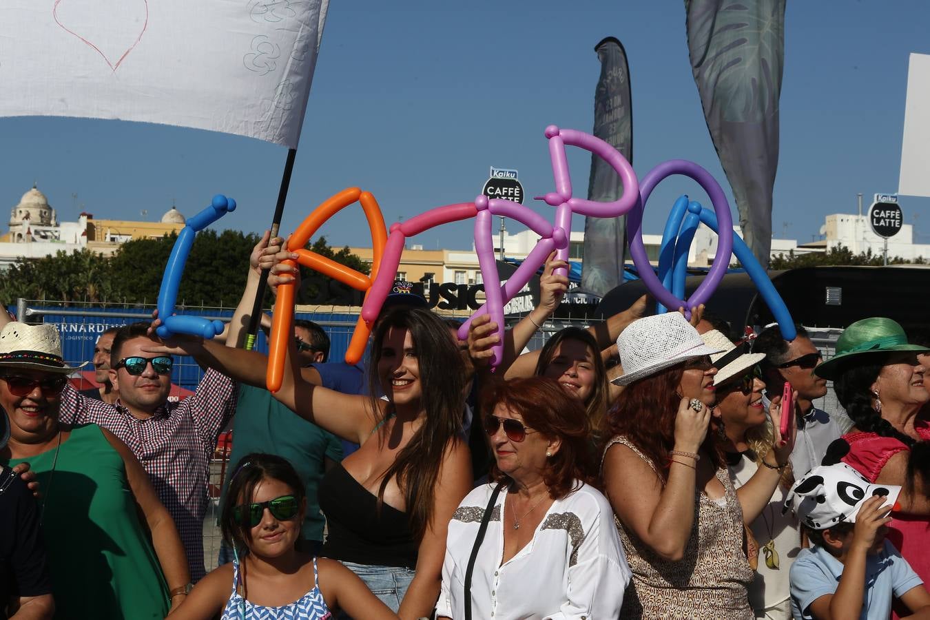 El buque regresa a Cádiz tras su 89º crucero de instrucción