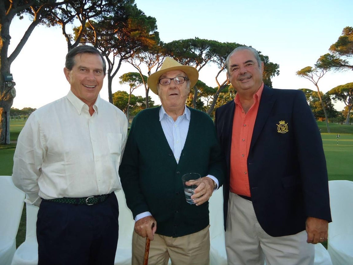 Antonio Pérez, José Manuel Llanza y José Manuel Domecq. 