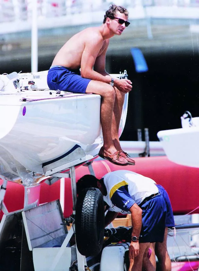 El príncipe Felipe, en un descanso durante su participación en los Juegos Olímpicos de Barcelona 92