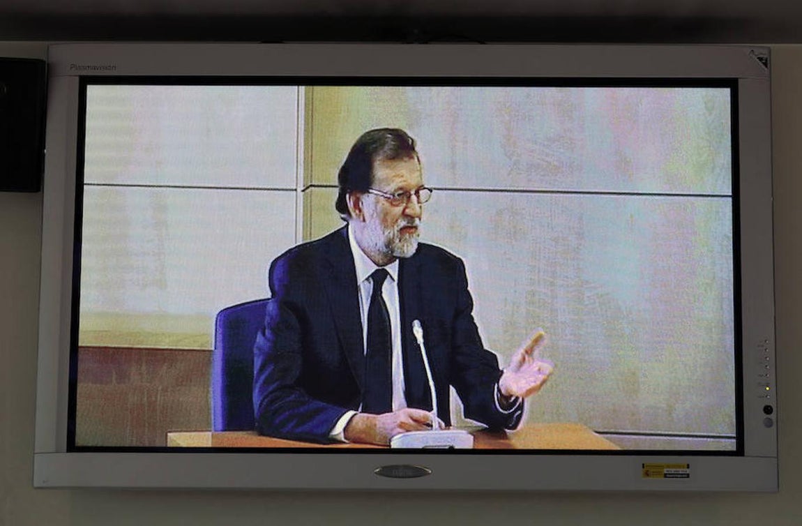 Mariano Rajoy testifica. 