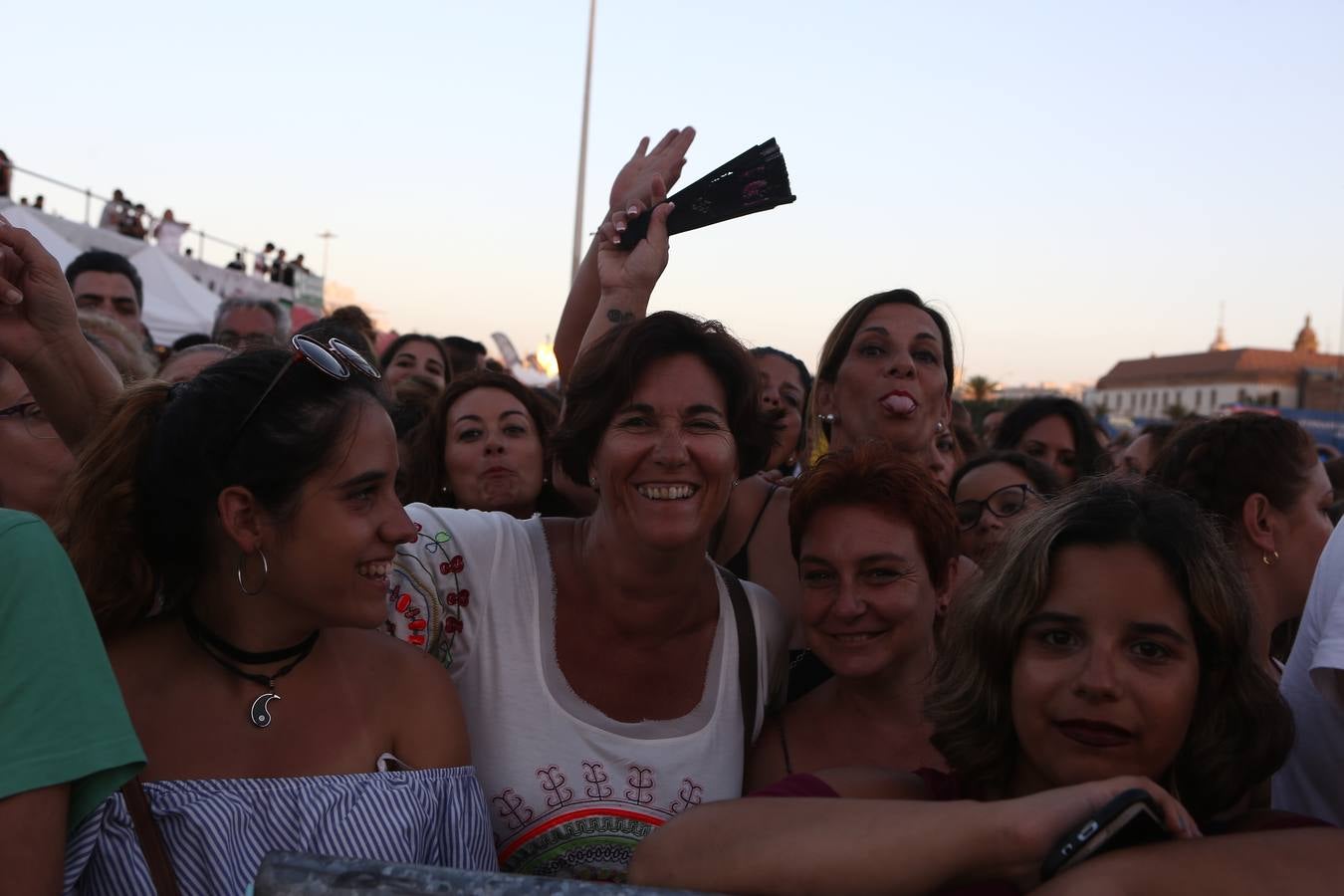 Búscate en el concierto de Manuel Carrasco en el puerto de Cádiz