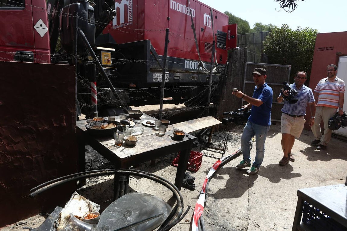 Fotos: El fuego se produjo en el patio del restaurante