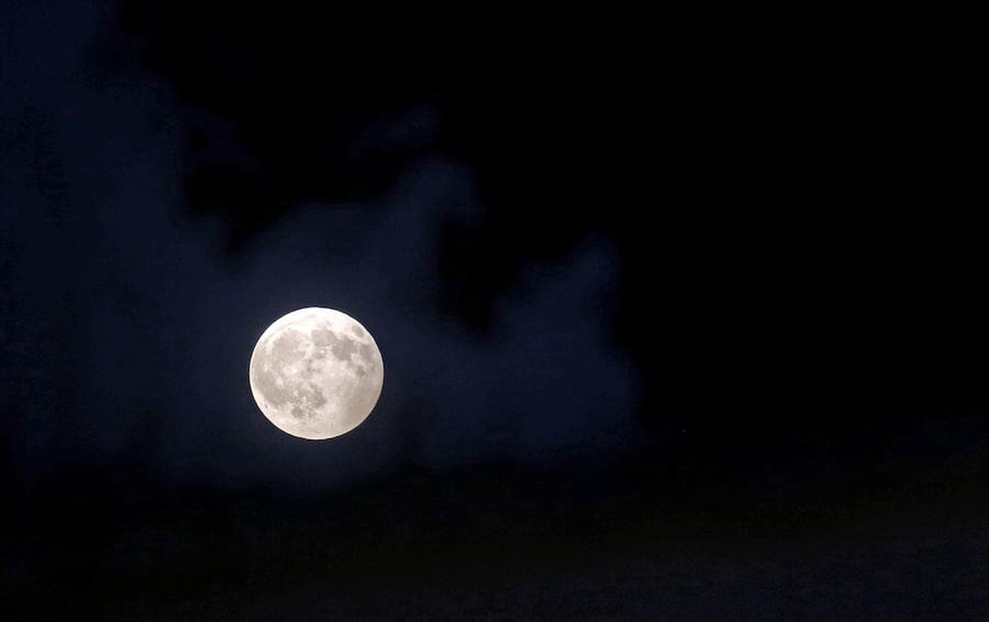 Eclipse lunar fotografiado desde Córdoba. 