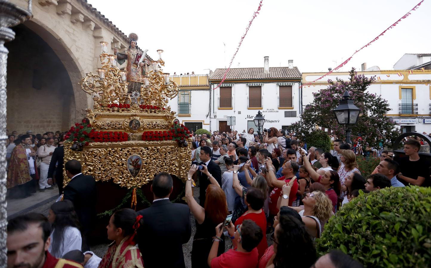 La procesión de San Lorenzo, en imágenes