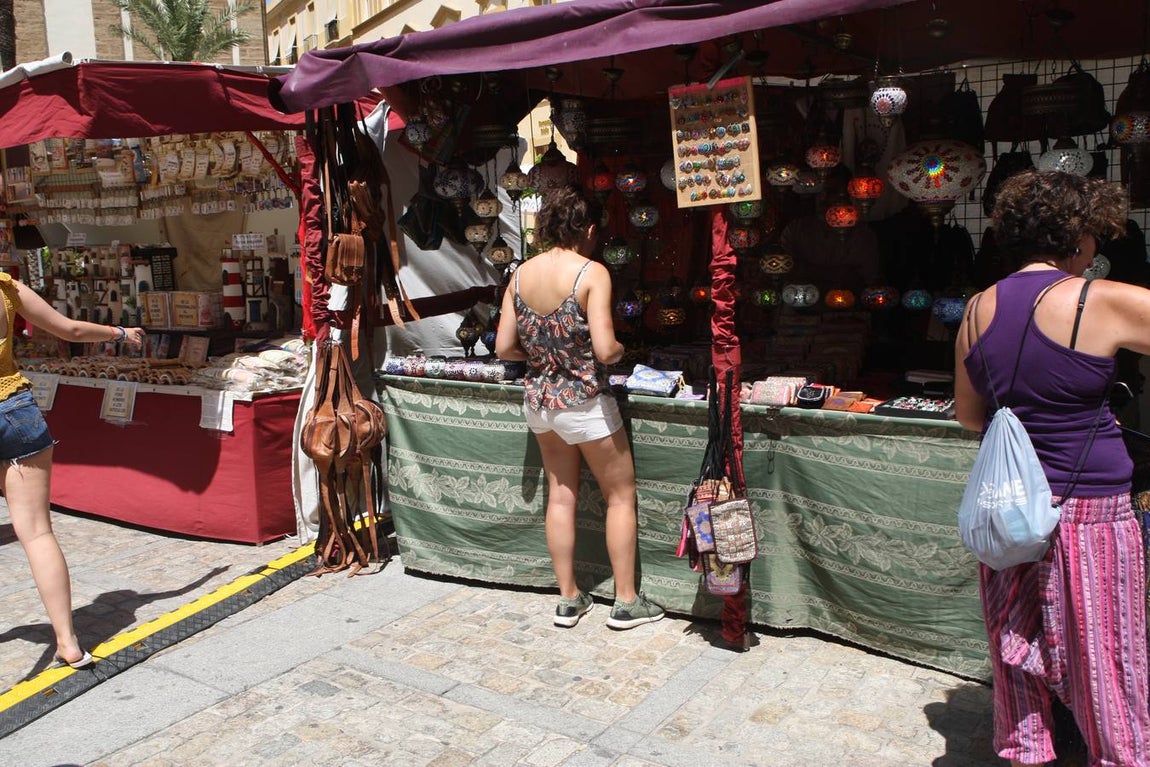 El Mercado Andalusí llega al Pópulo con más puestos y actividades