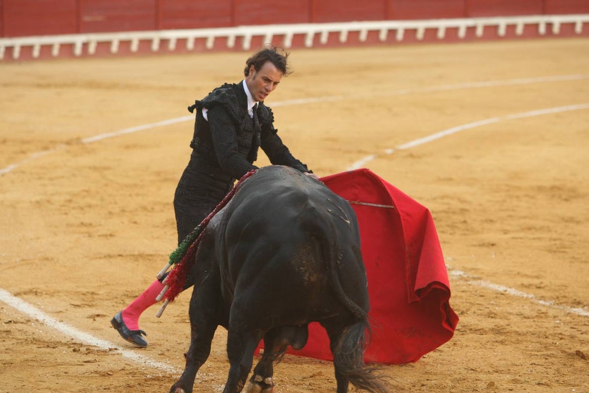 Puerta grande para López Simón en El Puerto